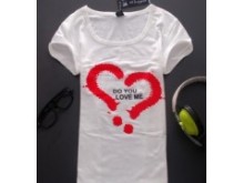 如何以最優(yōu)惠價格進行服裝批發(fā) 從T恤到鞋帽的一站式采購指南